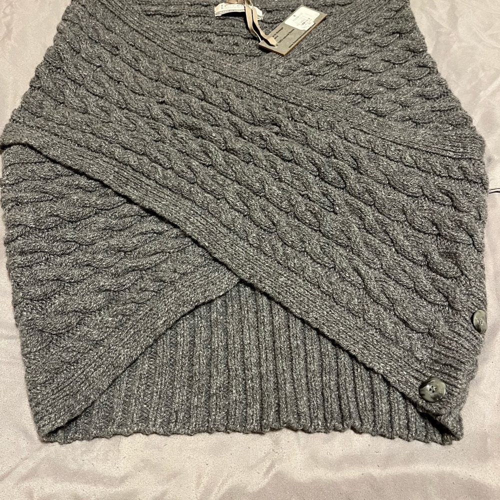 Wool Cable Wrap by Fisherman out of Ireland